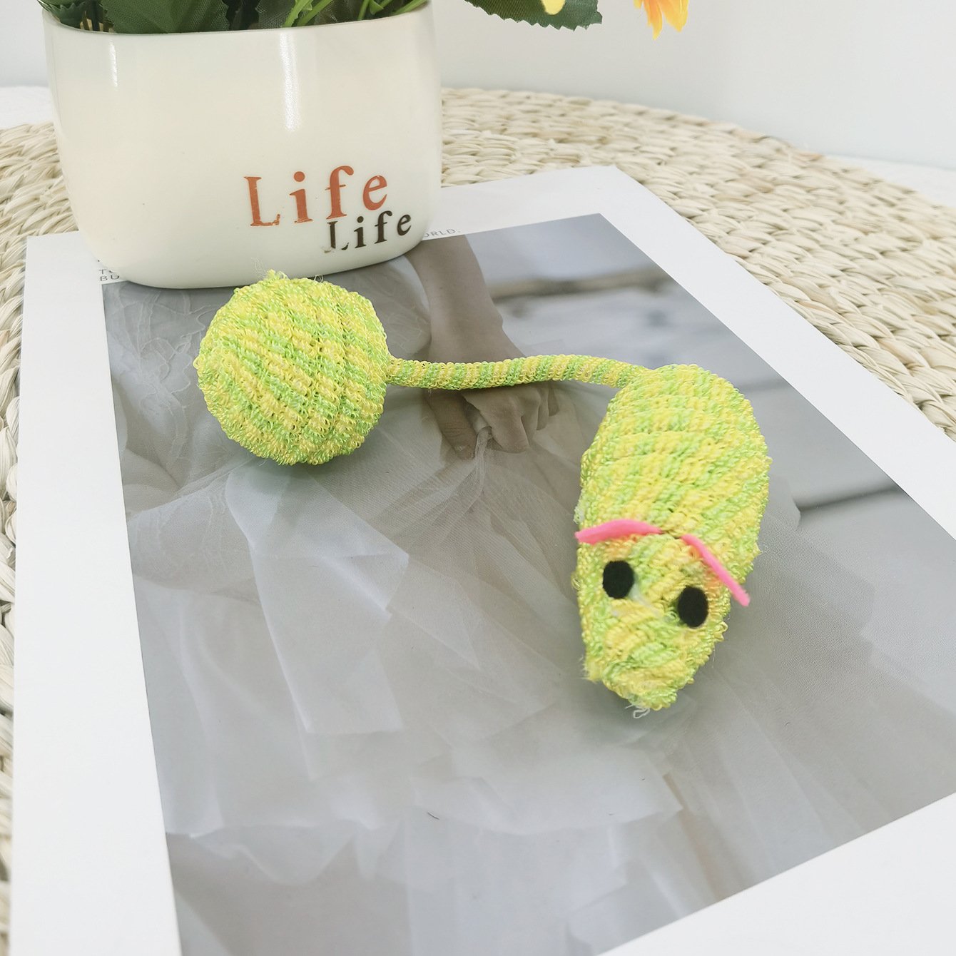 Interactive Color-Changing Woven Mouse Cat Toy | Rattling Sand Sound Solo Play Toy with Plush Ball Tail for Indoor Cats O1CN01MTlj6V1ljBP2TqMoJ 2211743354854 0 Cib